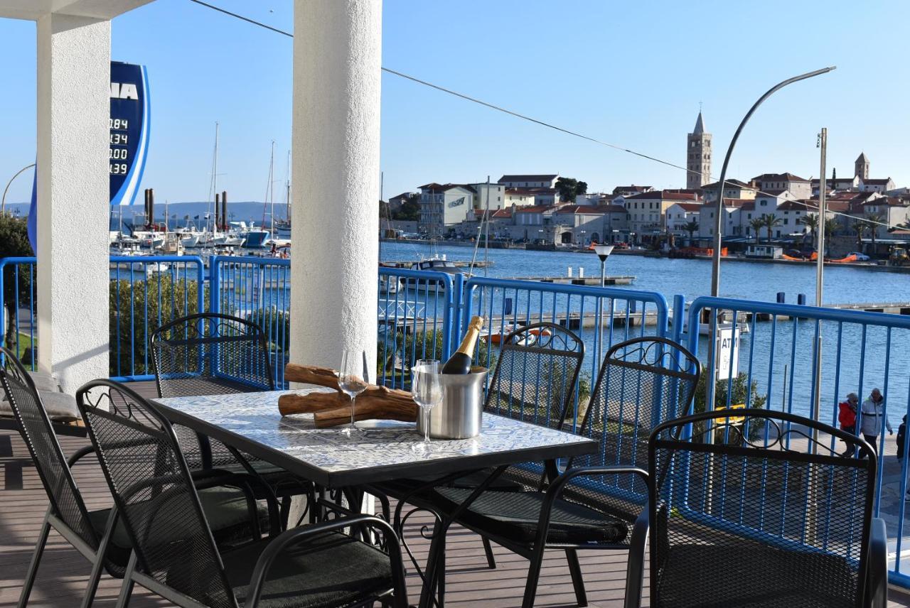 Banjol Apartment Aci Marina Rab מראה חיצוני תמונה