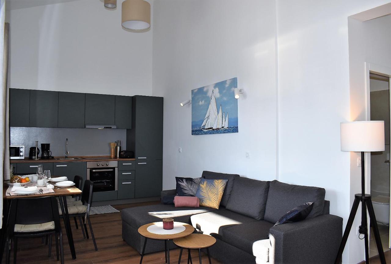 Banjol Apartment Aci Marina Rab מראה חיצוני תמונה