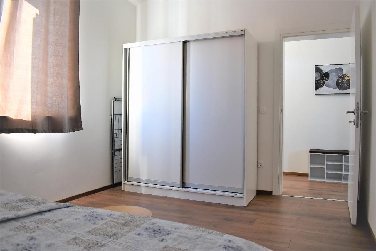 Banjol Apartment Aci Marina Rab מראה חיצוני תמונה
